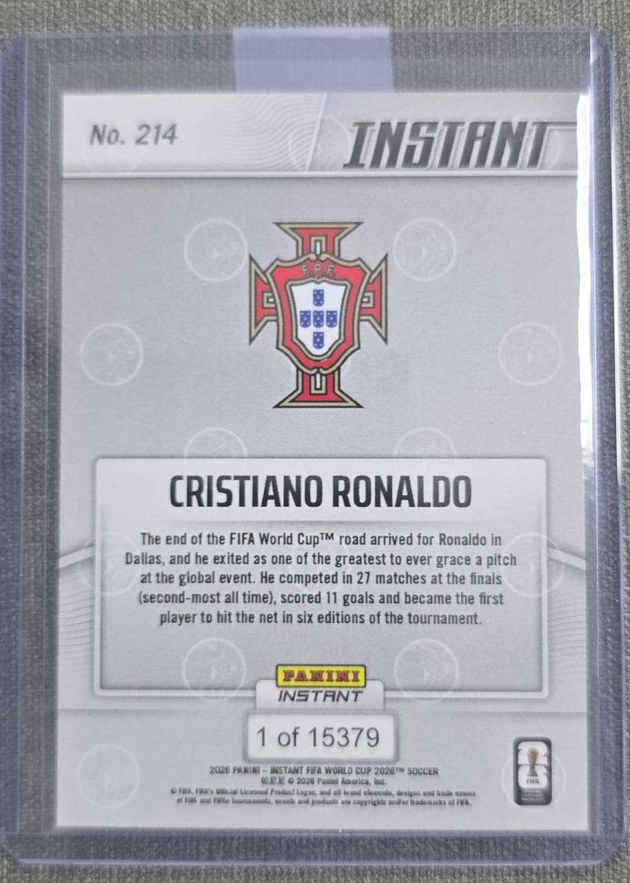 2026 Panini Instant FIFA World Cup Soccer Cristiano Ronaldo · Numerada 1/15379, foto 2
