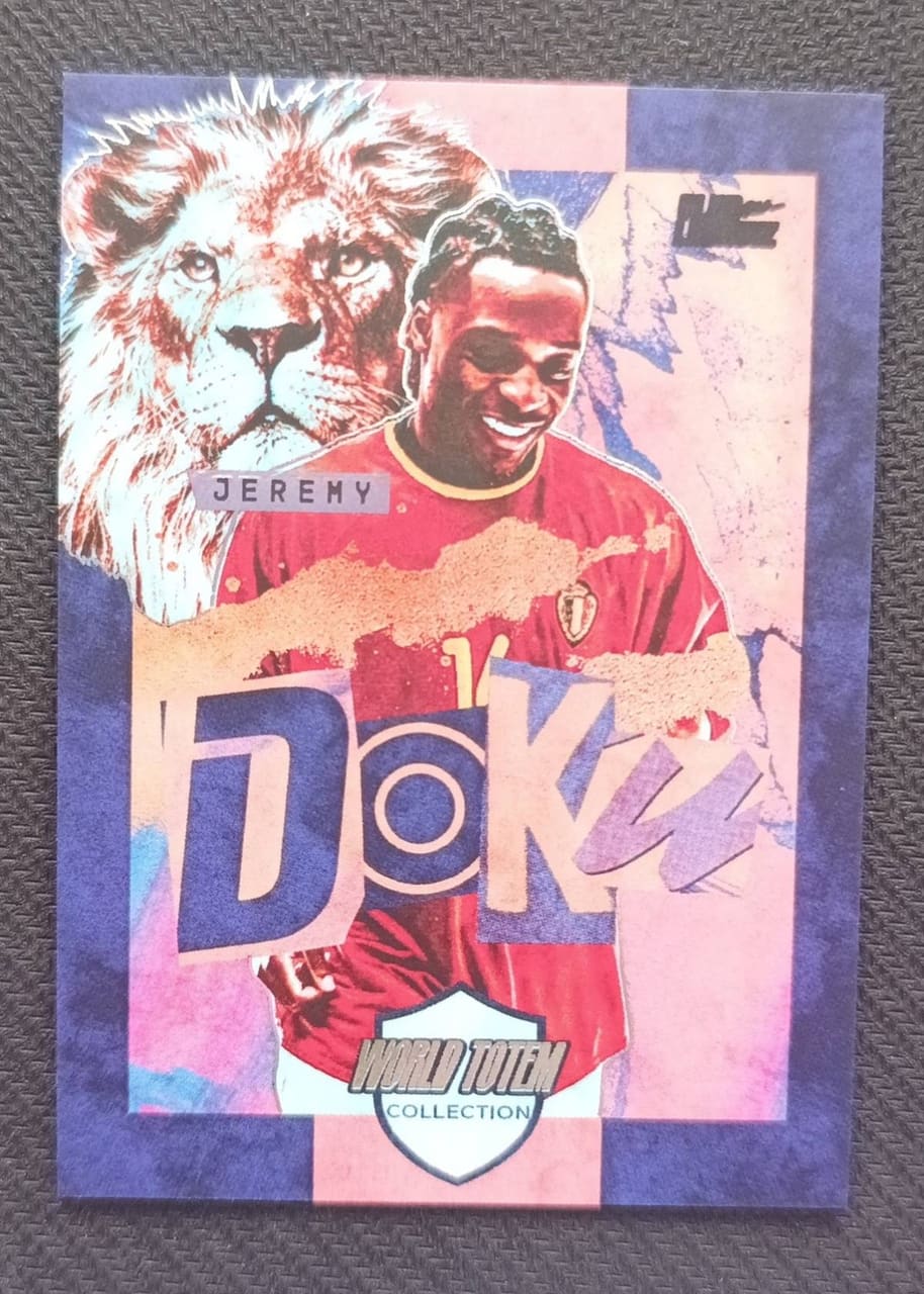 2025 Club Legacyz World Totem City Magic Heritage Edition Jeremy Doku · Numerada 6/25