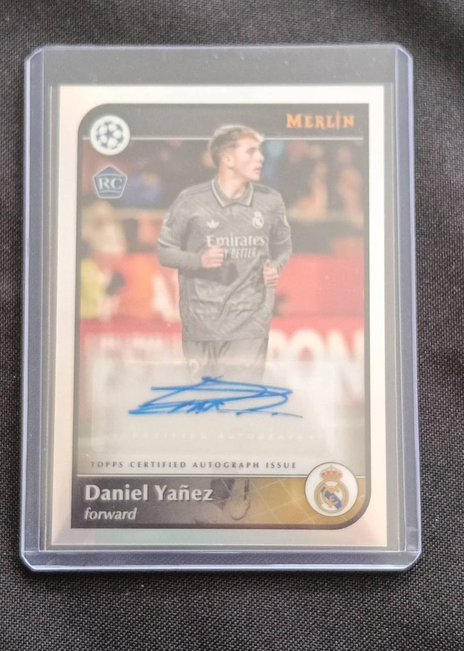 2024-25 Topps Merlin UEFA Club Competitions Daniel Yañez