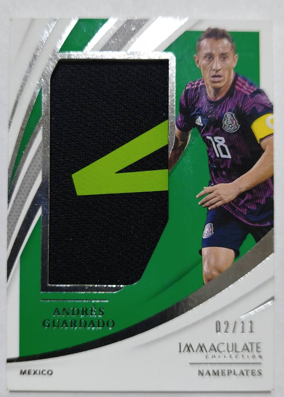2021 Panini Immaculate Collection Soccer Andrés Guardado · Numerada 02/11
