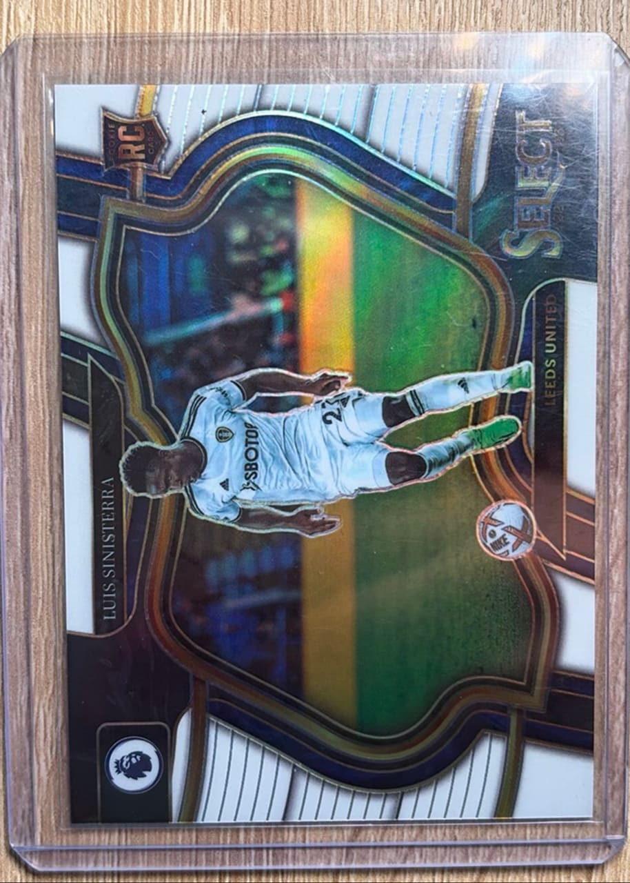 2022-23 Panini Premier League Prizm Luis Sinisterra Numerada 01/20