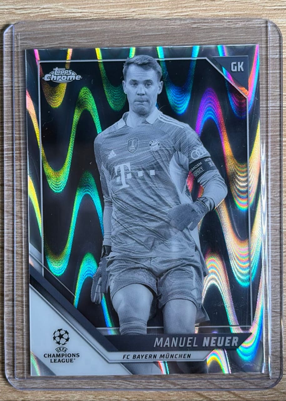 Manuel Neuer Raywave Topps Chrome
