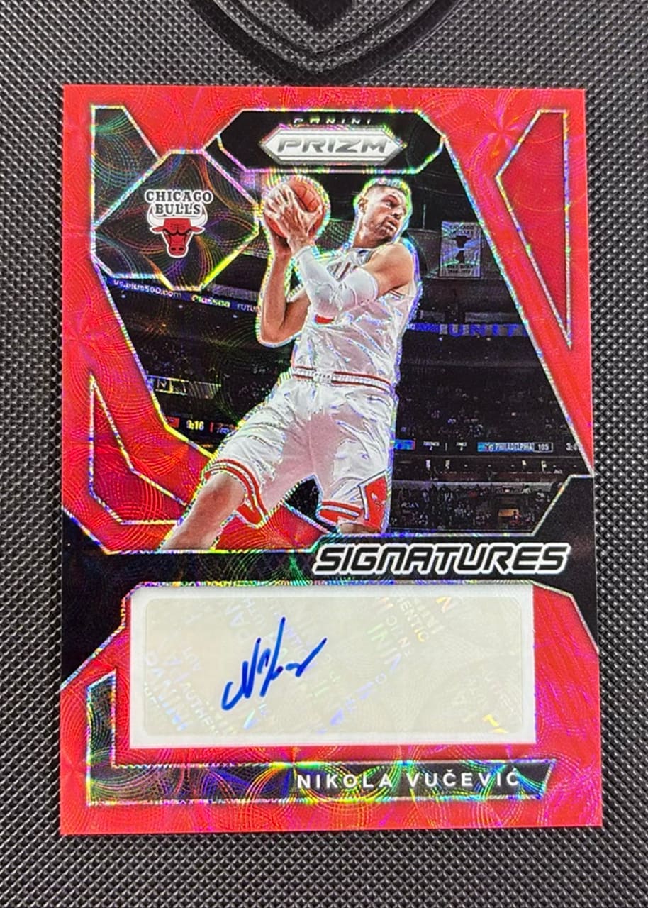 2023-24 Panini Prizm Basketball Nikola Vučević · Numerada 10/88