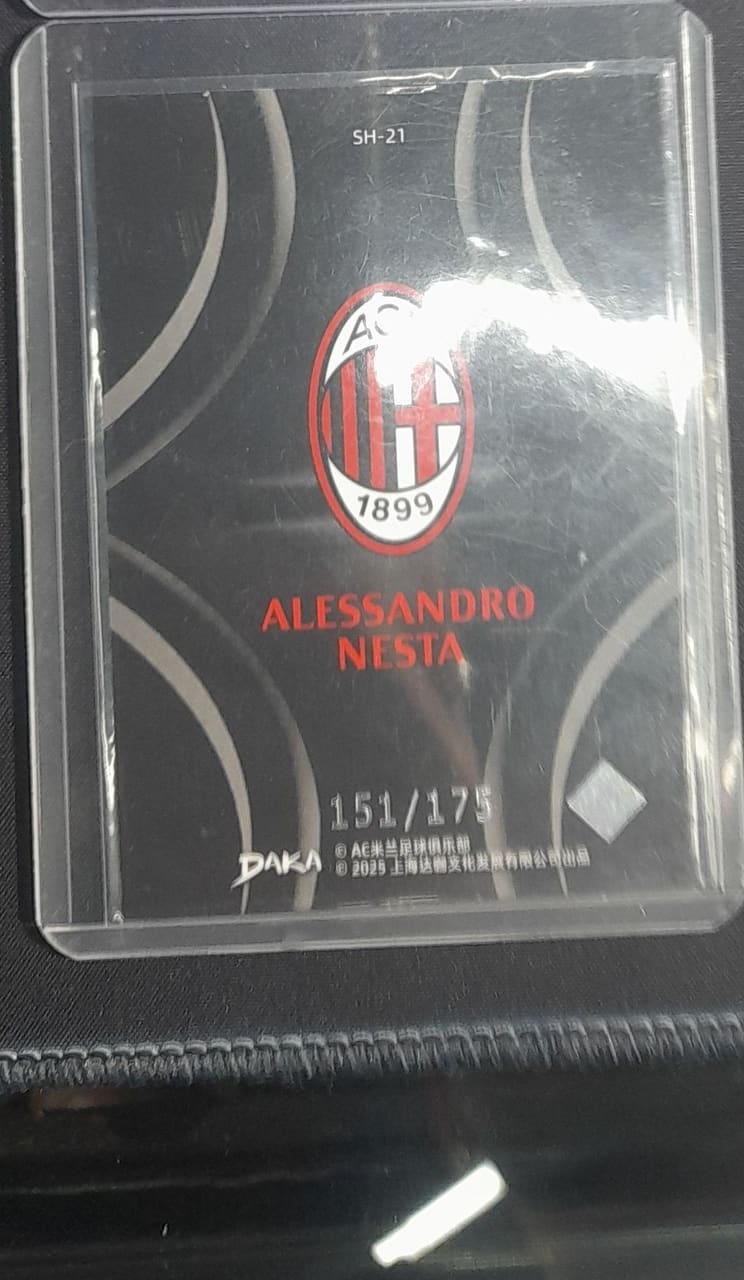2025 Daka ACM Milan Alessandro Nesta · Numerada 151/175, foto 2