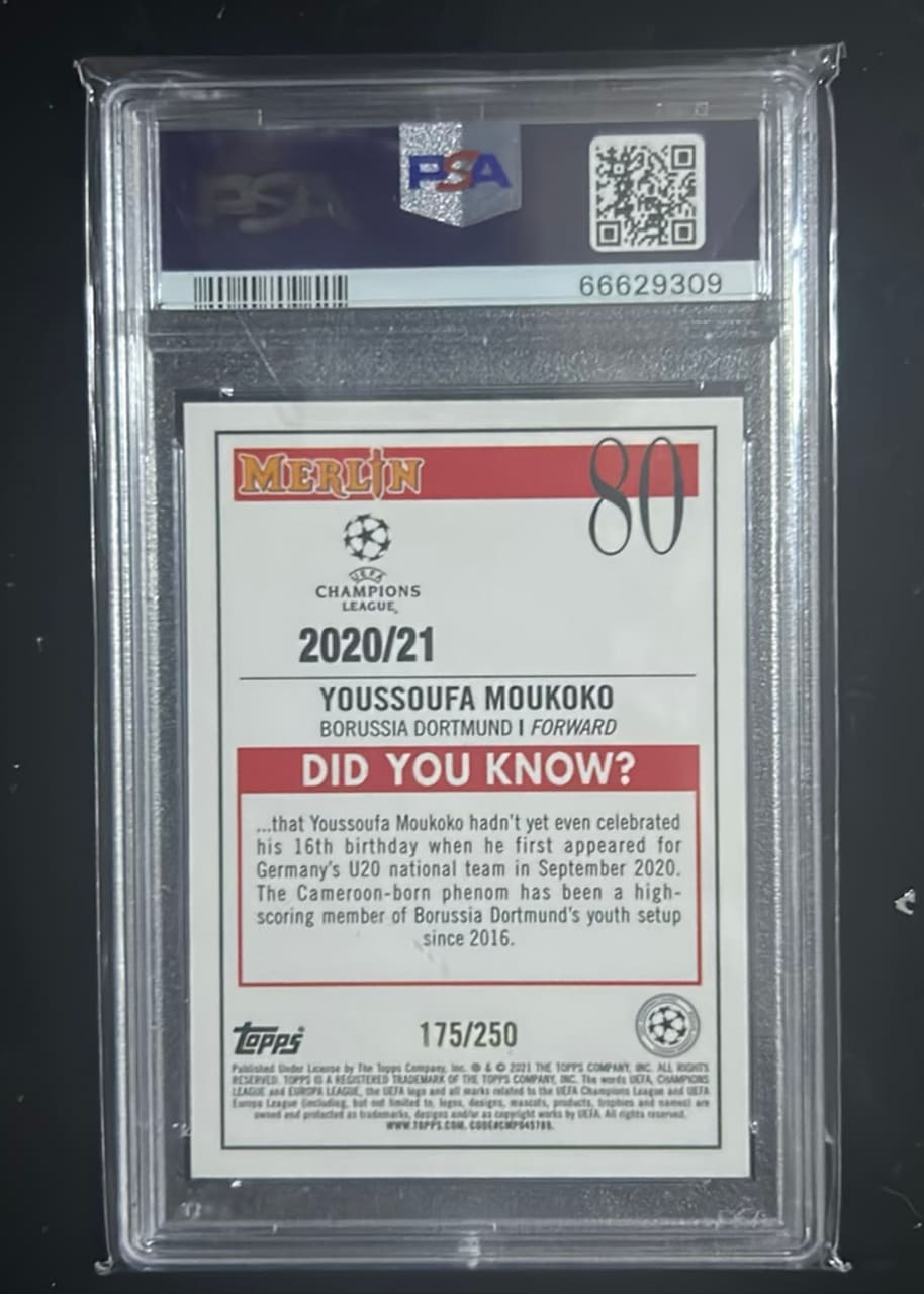 2020/21 Topps Merlin Chrome UCL Youssoufa Moukoko · Numerada 175/250, foto 2