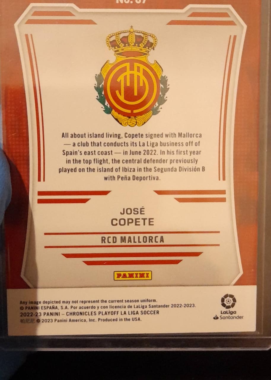 2022-23 Panini Chronicles Playoff La Liga Soccer José Copete · Numerada 22/199, foto 2