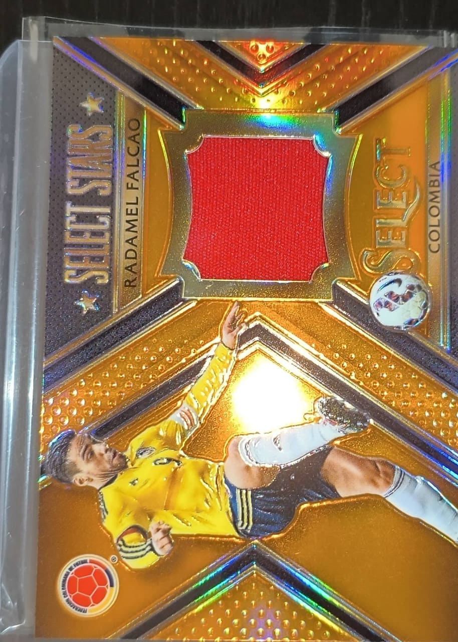 2015-16 Panini Select Soccer Radamel Falcao · Patch Numerada 062/149