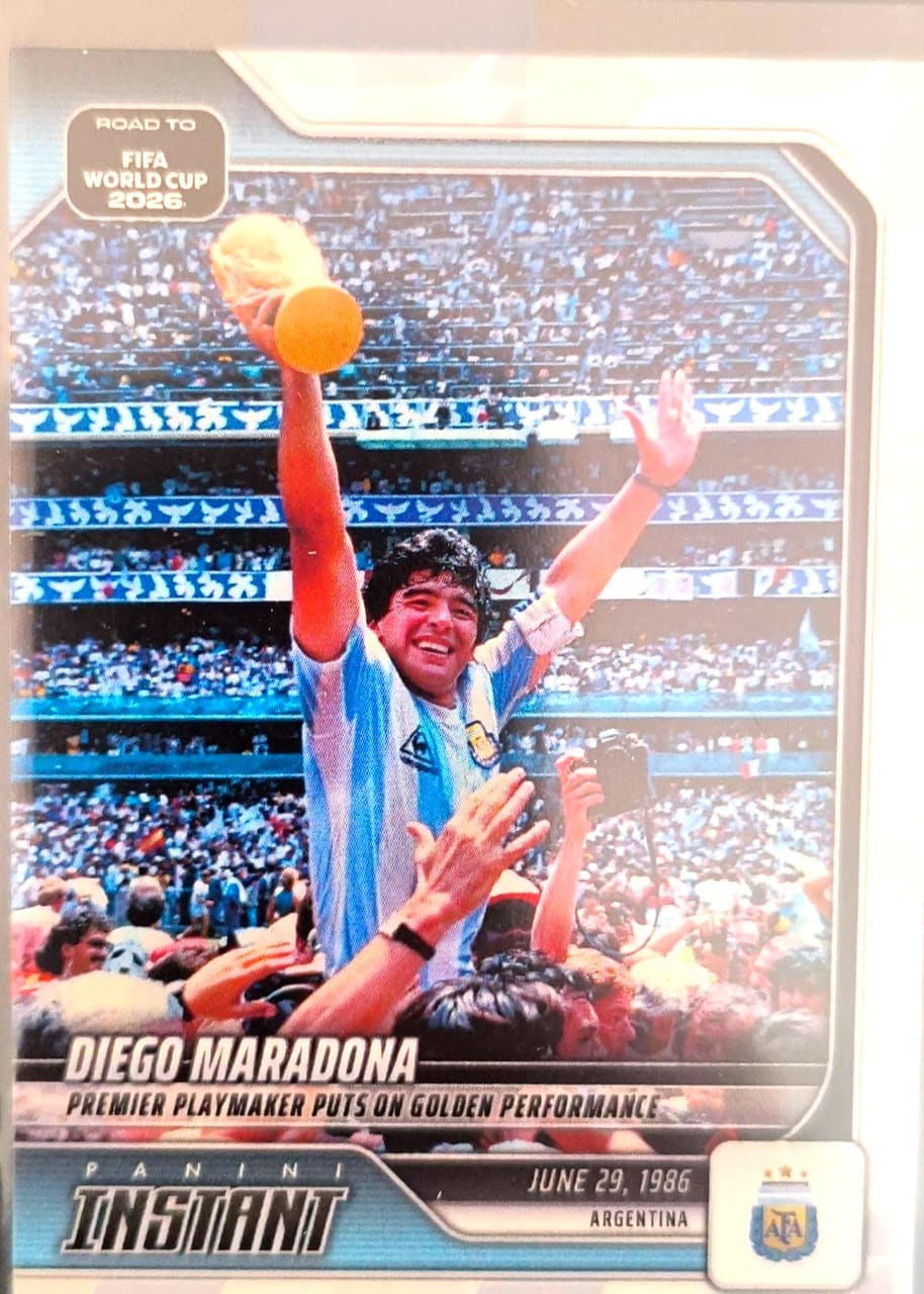 2026 Panini Instant Road to FIFA World Cup 2026 Diego Maradona · Numerada 1/4562
