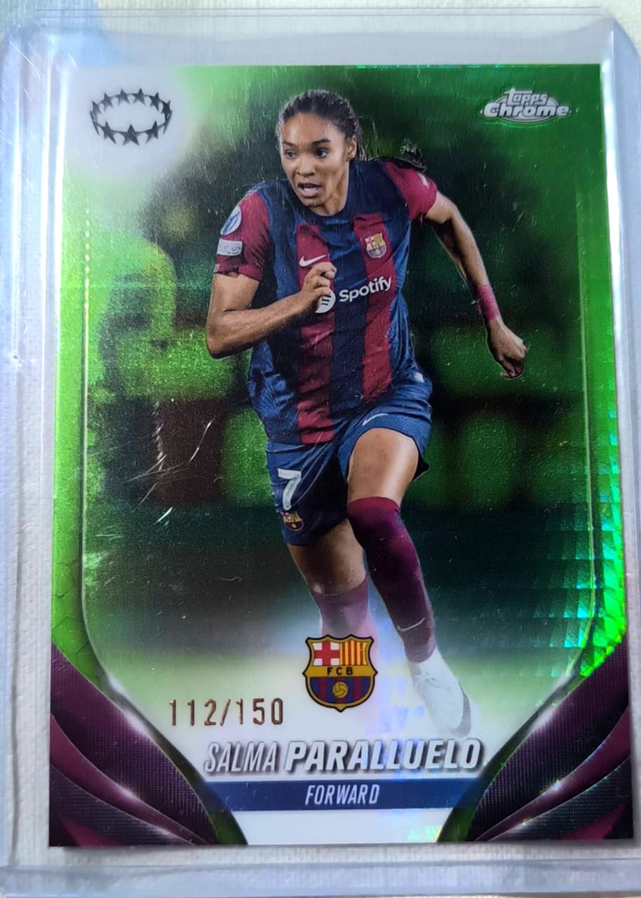 2023 Topps Chrome Salma Paralluelo · Numerada 112/150