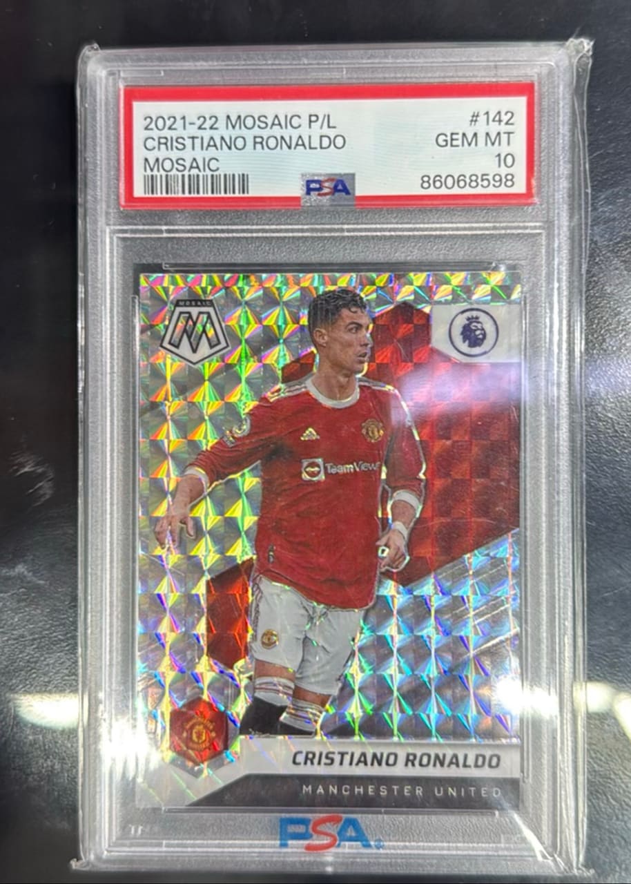2021-22 Panini Mosaic Premier League Soccer Cristiano Ronaldo