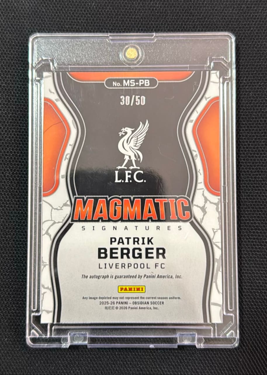 2025-26 Panini Obsidian Soccer Patrick Berger · Numerada 30/50, foto 2