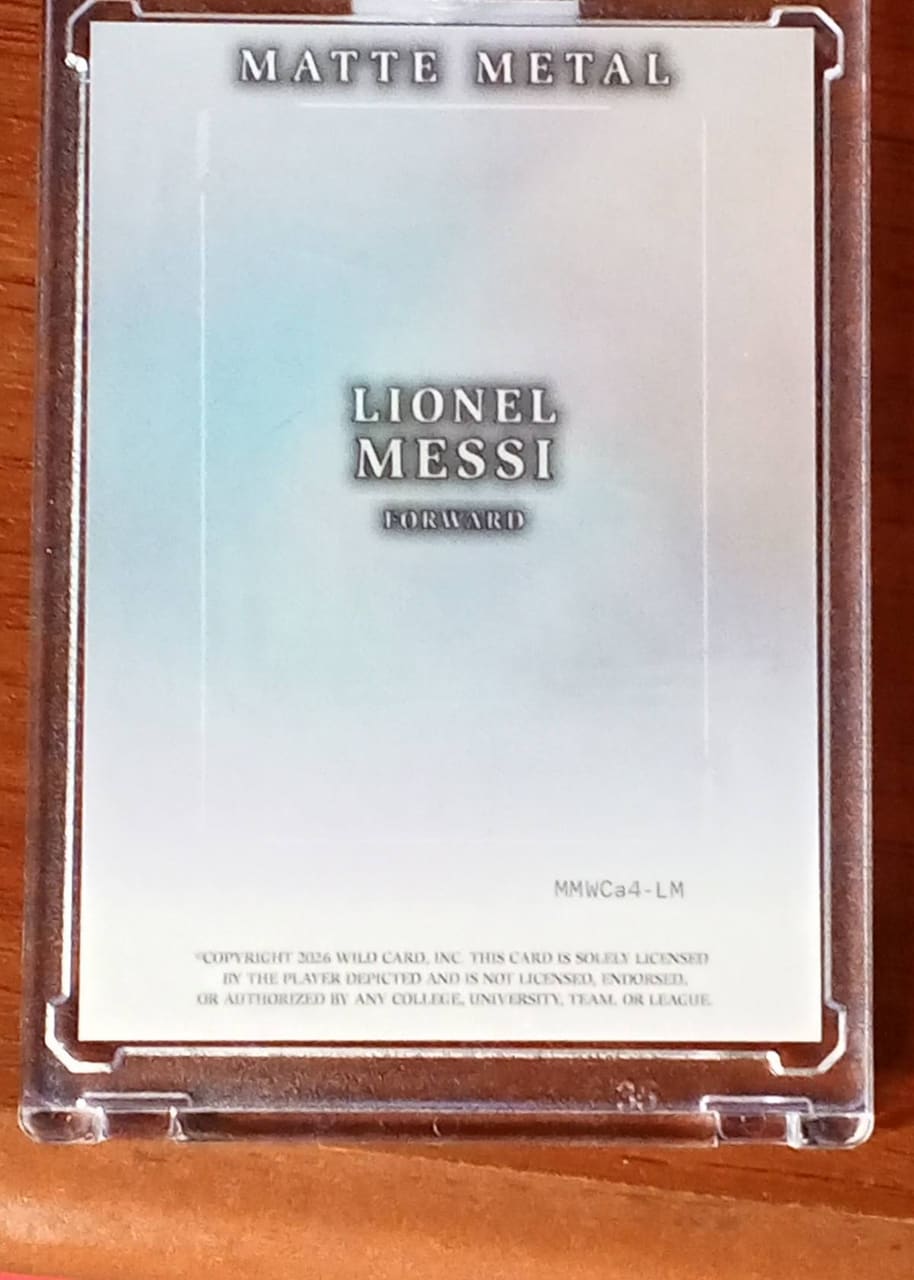 2026 Wild Card Matte Metal Lionel Messi · Numerada 8/10, foto 2
