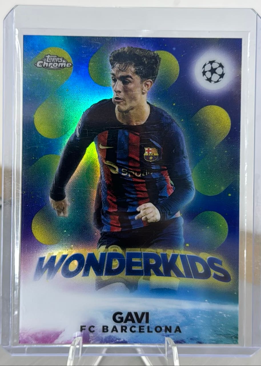 2023 Topps Chrome UEFA Champions League Wonderkids Gavi · Numerada 037/225