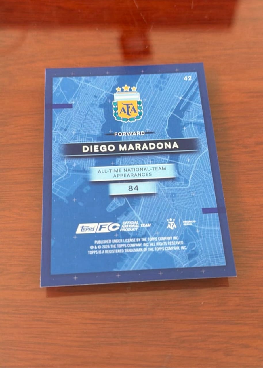 2018 Topps FC Diego Maradona, foto 2